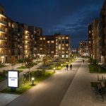Apartment_complex_courtyard_at_n…_202606201226.jpeg