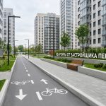 Courtyard_with_pedestrian_cyclin…_202606182243_4.jpeg